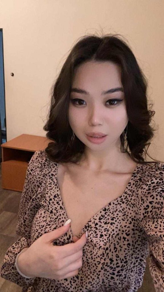 Эскорт модель Мадина в Москве