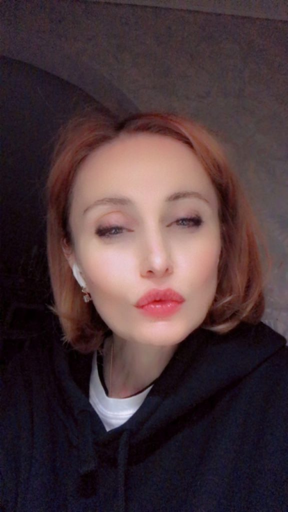 Элитная эскортница Рина